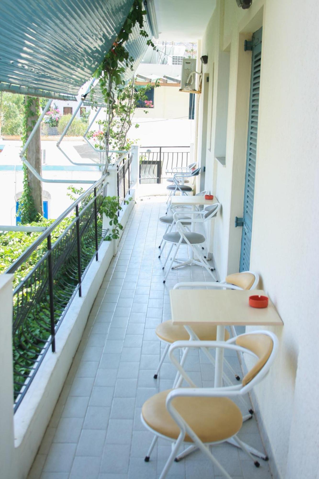 George Apartments Livadia  외부 사진